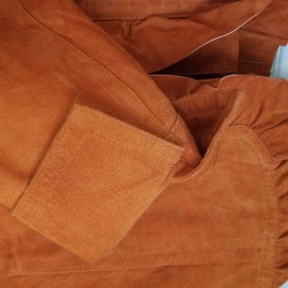 Ladies Suede Jacket - Picture 3 of 4